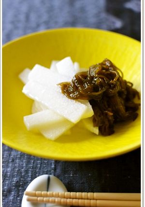 山芋ともずくの甘酢和え【作りおき】-レシピのメイン写真