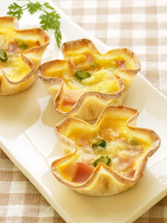 餃子皮でミニキッシュ-レシピのメイン写真