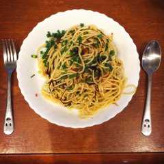カリカリ梅としらすの塩昆布パスタ-レシピのメイン写真