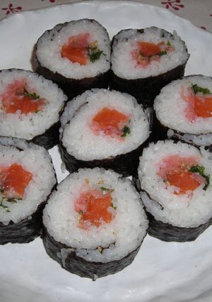 サーモンと甘酢しょうがの海苔巻き-レシピのメイン写真