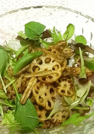 揚げ蓮根・揚げごぼうで☆グリーンサラダ-レシピのメイン写真