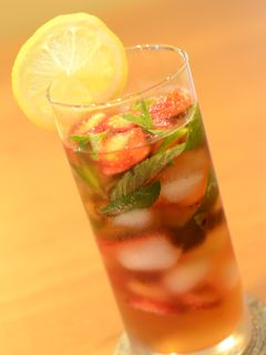 ホットもアイスも!フルーツローズティー-レシピのメイン写真