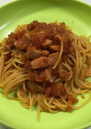 簡単！トマトソースと厚切りベーコンパスタ-レシピのメイン写真
