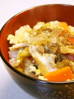 春キャベツの煮物リメイク・卵とじ丼-レシピのメイン写真
