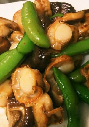 スナップエンドウとホタテ椎茸のバター炒め-レシピのメイン写真
