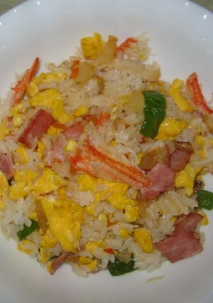 懐かしい味♪母の得意なチャーハン-レシピのメイン写真