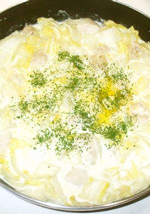 白菜と鶏むね肉と牛乳の簡単クリーム煮♪-レシピのメイン写真