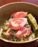 チンゲン菜花とトマトのゴママヨ和え