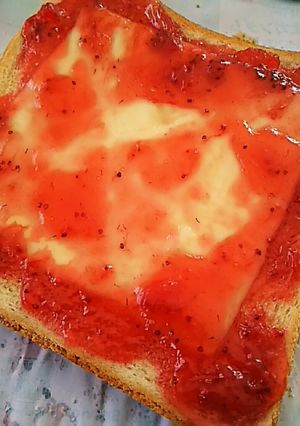 ホット☆ジャムのせチーズトースト-レシピのメイン写真
