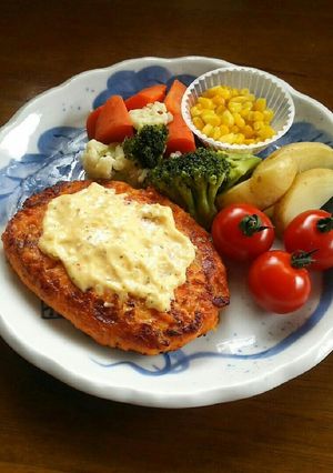 塩麹de簡単キャロットサーモンバ〜グ♪-レシピのメイン写真