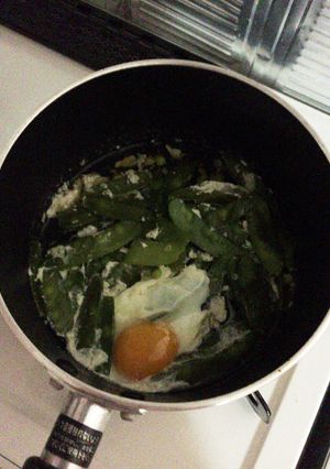 絹さやと卵と煮物-レシピのメイン写真