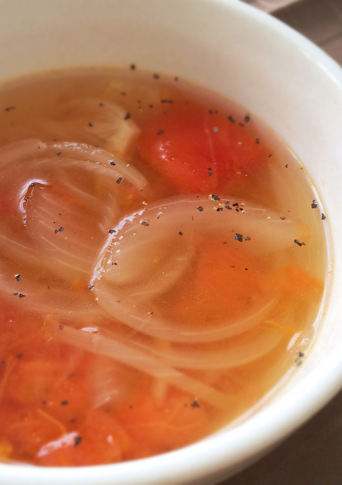 簡単美味しい♪玉ねぎとトマトのスープ-レシピのメイン写真