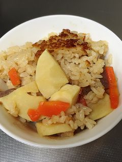 おこげつき!超簡単!筍の炊き込みごはん-レシピのメイン写真