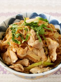 レンジで簡単!とれたて新たまねぎの豚丼-レシピのメイン写真