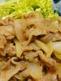 豚バラと玉ねぎのしょうが焼き