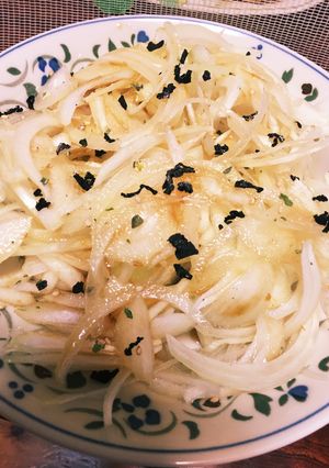 簡単美味♡玉ねぎのお吸い物サラダ-レシピのメイン写真