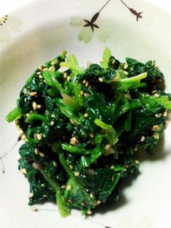 簡単に、 ほうれん草のごまあえ-レシピのメイン写真