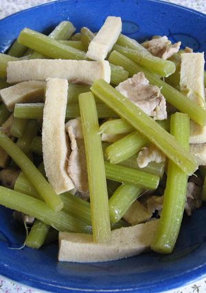 ふきと凍み豆腐（高野豆腐）の炒め煮-レシピのメイン写真