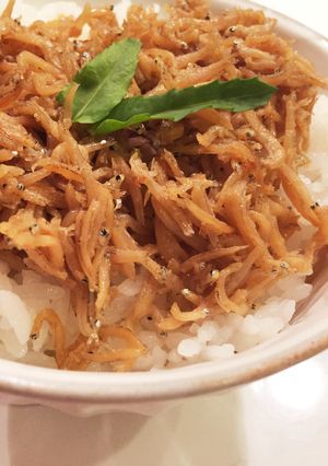 食べた事ある？バター香る、香ばししらす丼-レシピのメイン写真