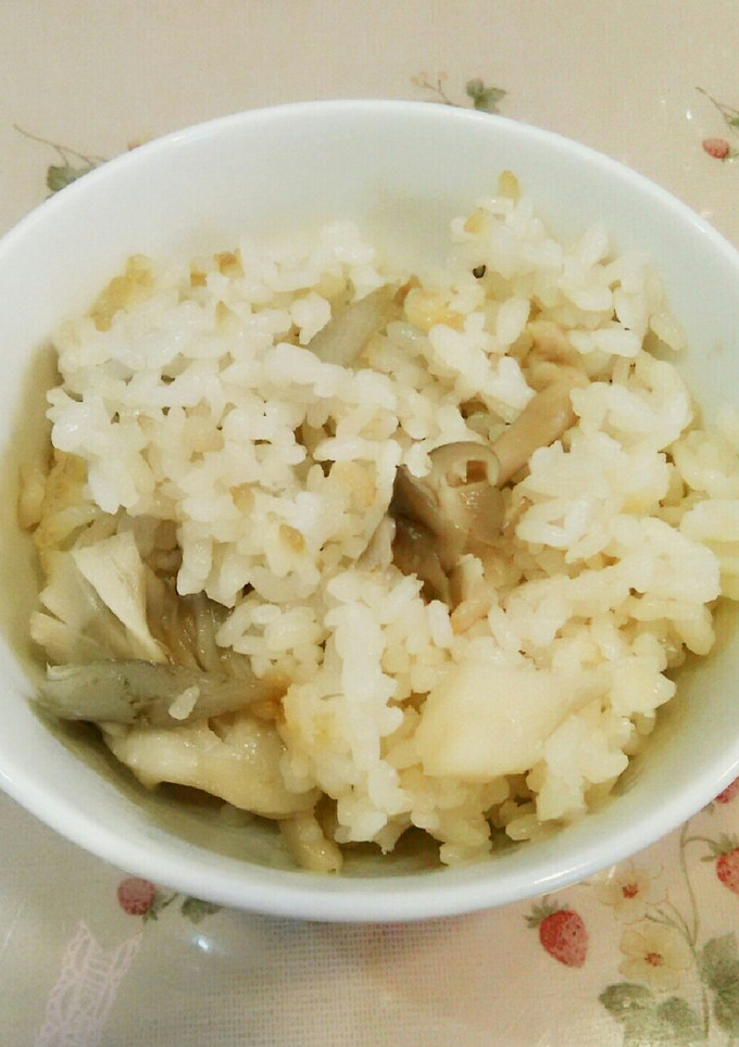 きのこが香る～♪簡単！炊き込みご飯-レシピのメイン写真