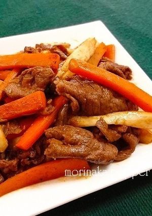 簡単！牛肉と人参の甘辛コチュジャン炒め-レシピのメイン写真