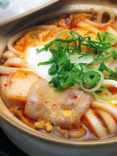 簡単!キムチ煮込みうどん-レシピのメイン写真