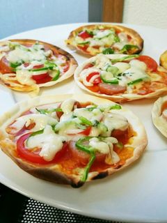 余った餃子の皮でピザ-レシピのメイン写真
