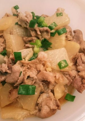 かぶと豚肉の生姜塩こうじ炒め-レシピのメイン写真