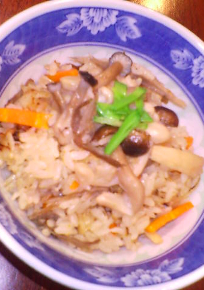 節つゆ氷!?でキノコの炊き込みご飯♦♫⁺-レシピのメイン写真