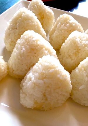 びっくり美味しい！コンビニ風塩おにぎり-レシピのメイン写真