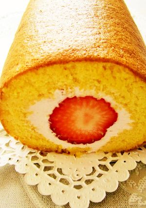 ❁しっとりふわふわ苺のロールケーキ❁-レシピのメイン写真