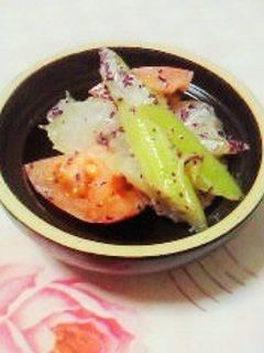 セロリとトマトのゆかりマヨあえ-レシピのメイン写真
