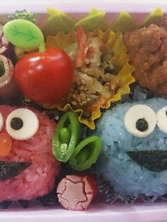 キャラ弁 エルモ クッキーモンスター-レシピのメイン写真