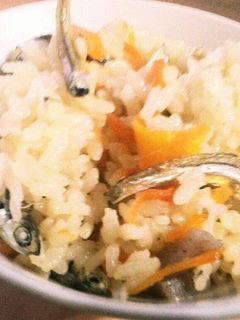 いりこ(煮干)まるごと炊き込みご飯-レシピのメイン写真