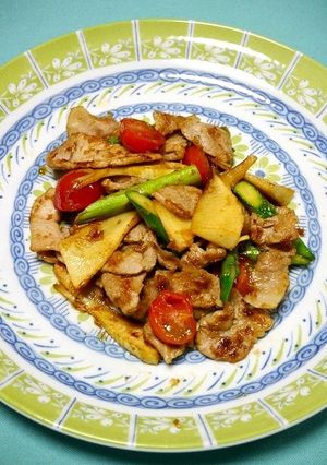 簡単！筍とアスパラの肉炒め(カツオ風味)-レシピのメイン写真