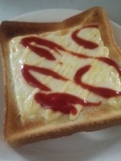 ピザ風チーズトースト-レシピのメイン写真