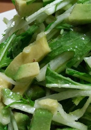 アボカドのにんにくわさび味サラダ-レシピのメイン写真