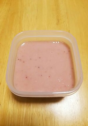 お弁当にも♪ イチゴムースゼリー-レシピのメイン写真