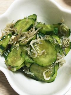 ちりめんじゃこ•きゅうり•おくらの和え物-レシピのメイン写真