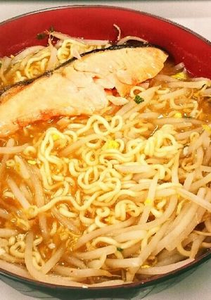 丼1つで☆鍋いらずの袋ラーメン-レシピのメイン写真