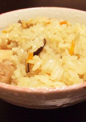 調味料はめんつゆだけ！簡単五目ごはん-レシピのメイン写真