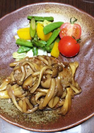 うまっ！きのこたっぷりテリヤキハンバーグ-レシピのメイン写真