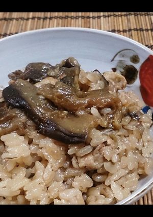 なすと豚肉の炊き込みご飯〜茄子饭〜-レシピのメイン写真