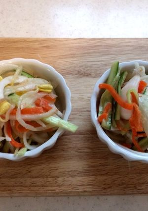 まるごと新玉ねぎの胡麻ドレサラダ-レシピのメイン写真