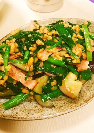 【低糖質おつまみ】なすとにらの納豆炒め-レシピのメイン写真