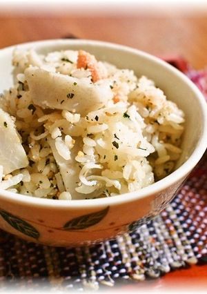 金ごまたっぷり炊き込みご飯-レシピのメイン写真