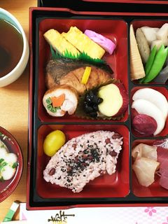 100日祝いのお食い初め☆大人用弁当-レシピのメイン写真