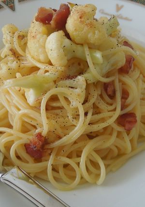 カリフラワーのカルボナーラ-レシピのメイン写真
