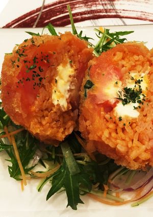 丸ごとトマトのチキンコロッケ-レシピのメイン写真