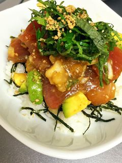 簡単!美味しい!ハワイアン風 ポキ丼♡-レシピのメイン写真